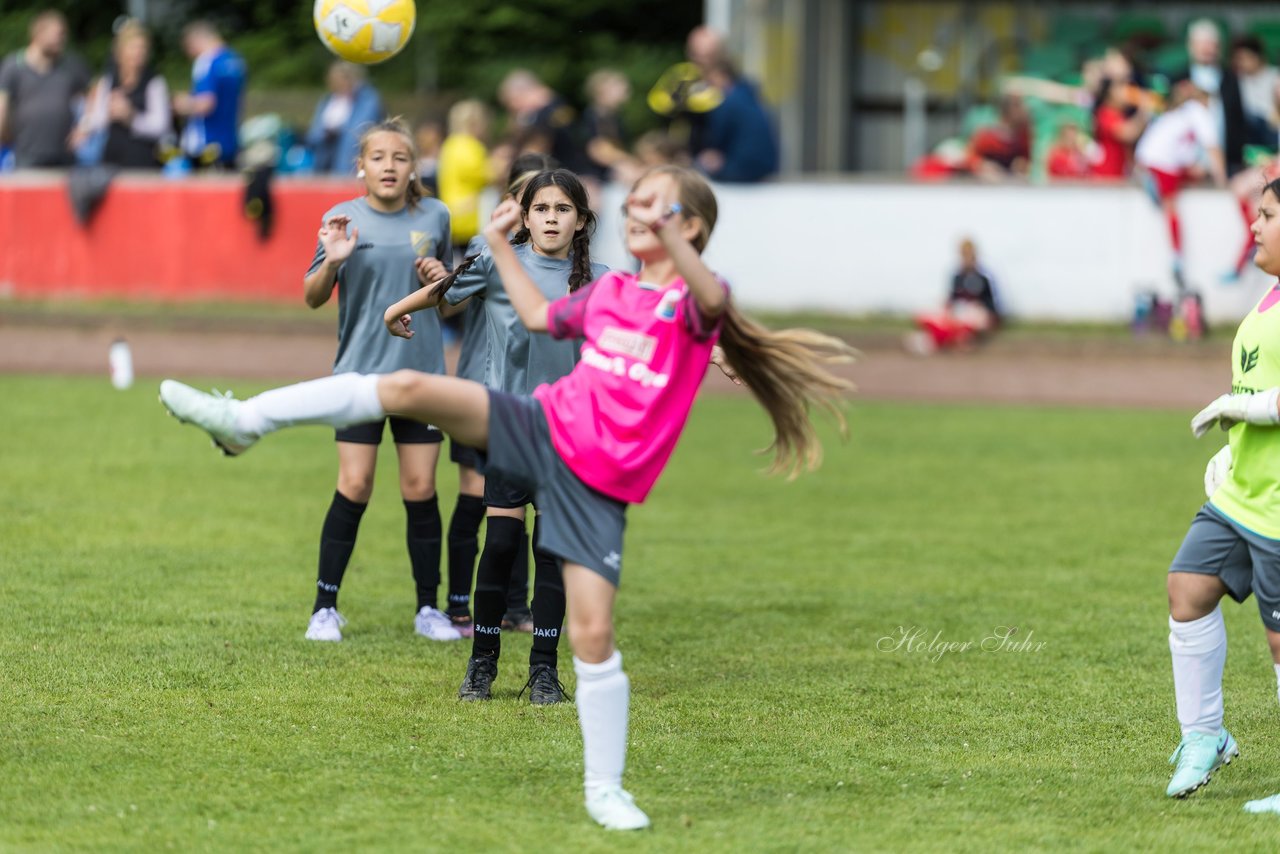 Bild 152 - Loewinnen Cup